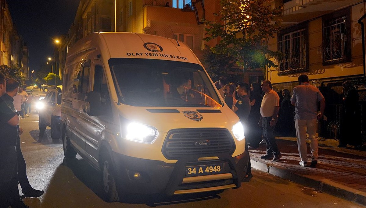 20 yaşındaki genç annesini katletti