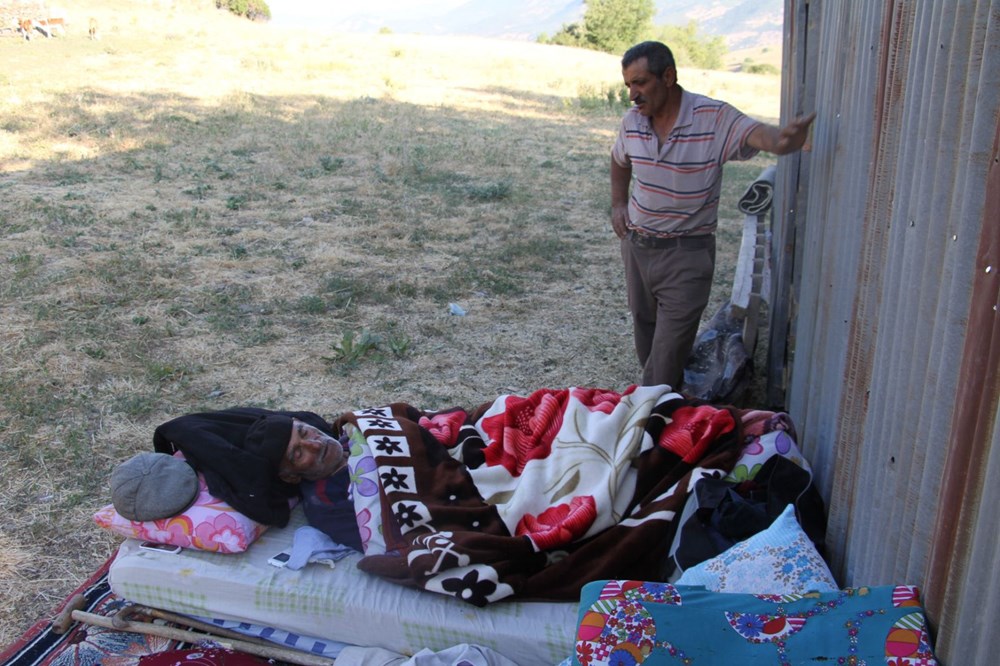 Deprem en çok Elazığ’ı etkiledi, hasar gün ağarınca ortaya çıktı - 7