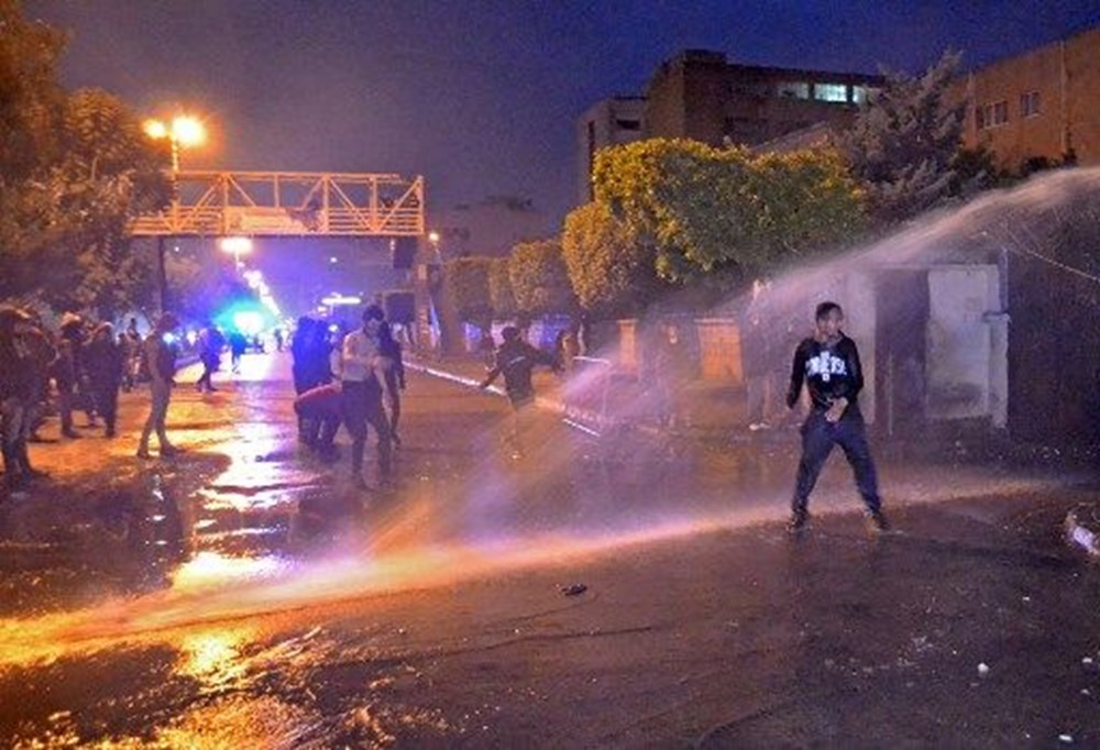 Lübnan'da protestolar şiddetleniyor: 226 yaralı - 14