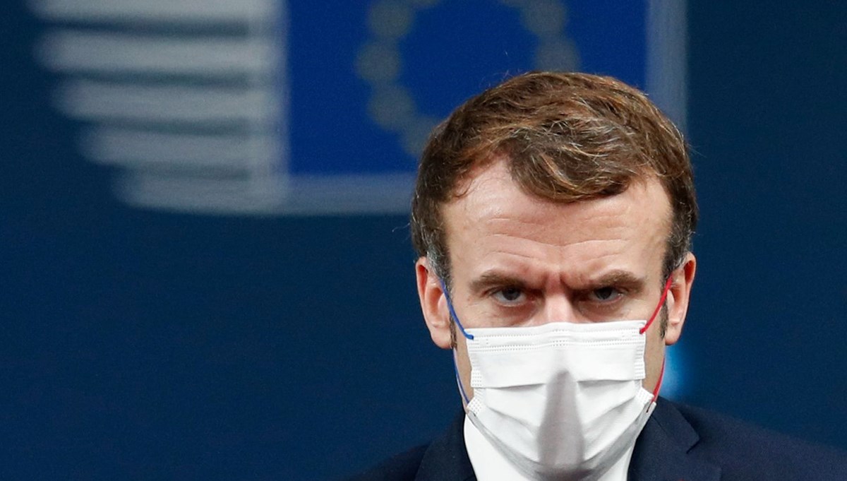 Macron'dan Covid-19 aşısı yaptırmayanlara