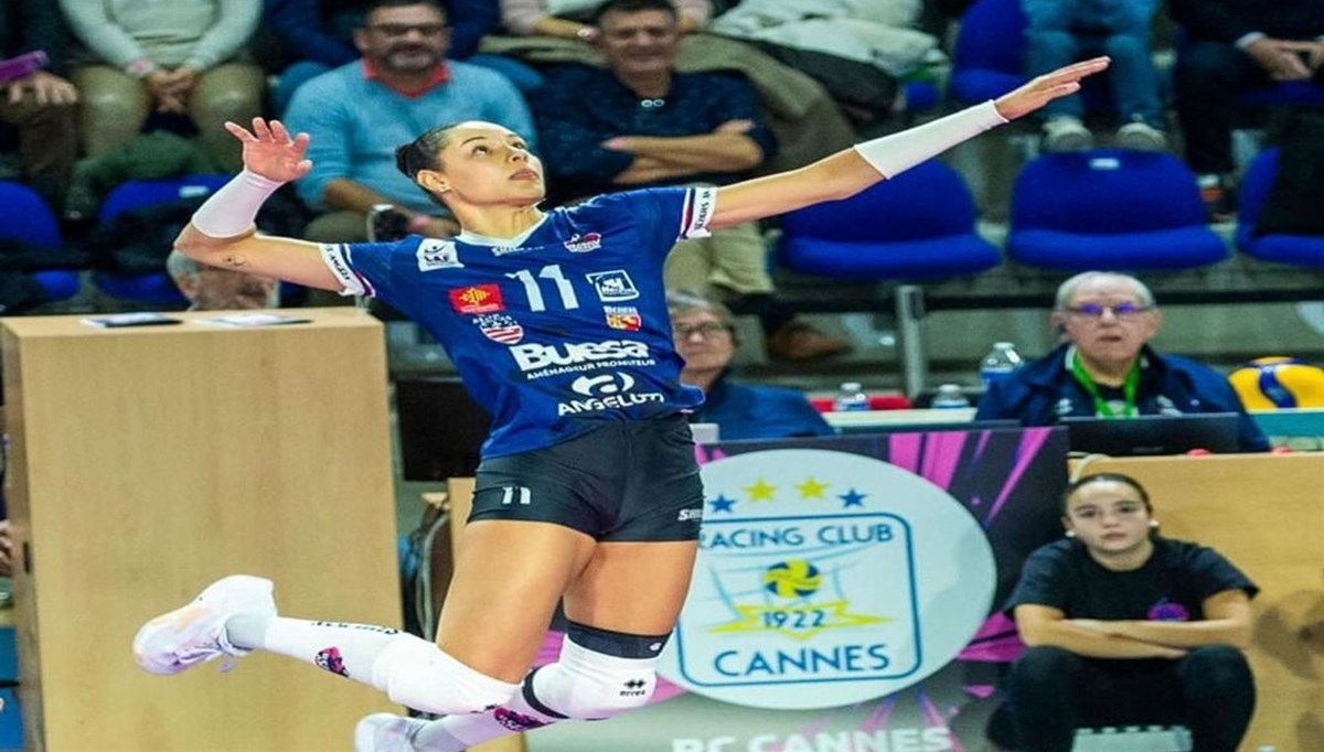 Nilüfer Belediyesporlu voleybolcu Victoria Lopez hayatını kaybetti