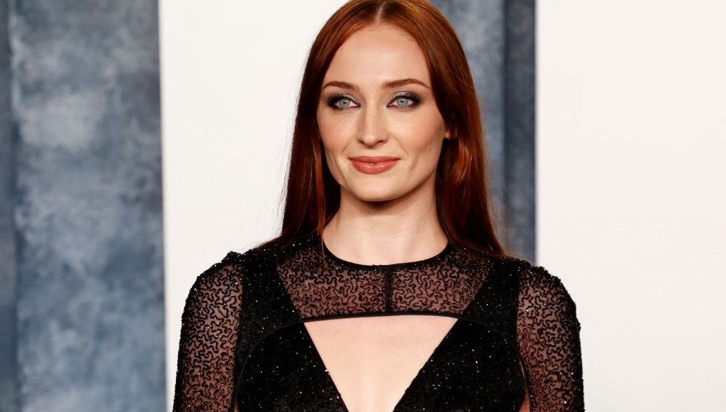 Sophie Turner gelen yoruma kayıtsız kalamadı
