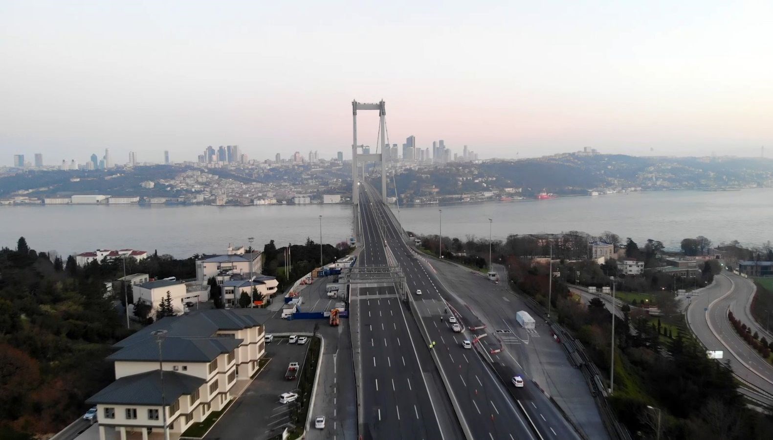 hafta sonu sokaga cikma yasagi var mi hangi illerde sokaga cikma yasagi kalkti son dakika turkiye haberleri ntv haber