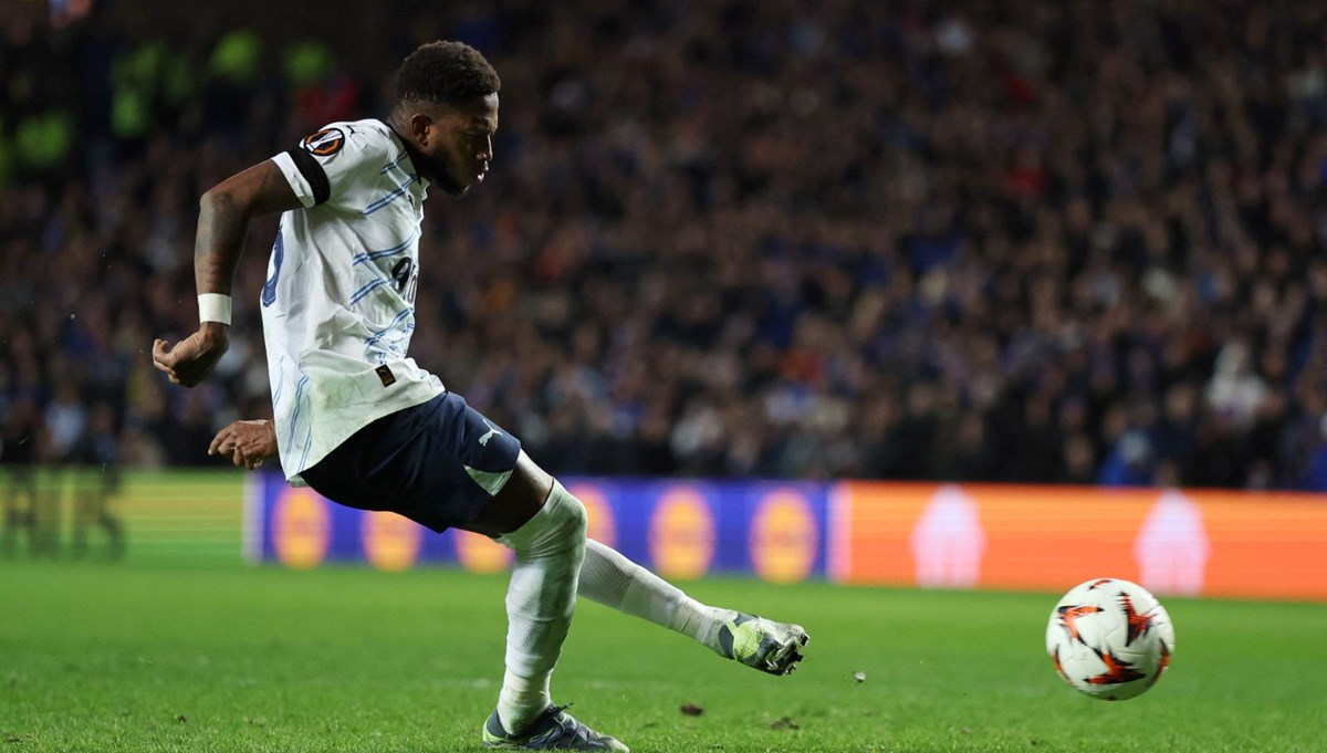 Fenerbahçe'de Fred Galatasaray derbisine yetişecek