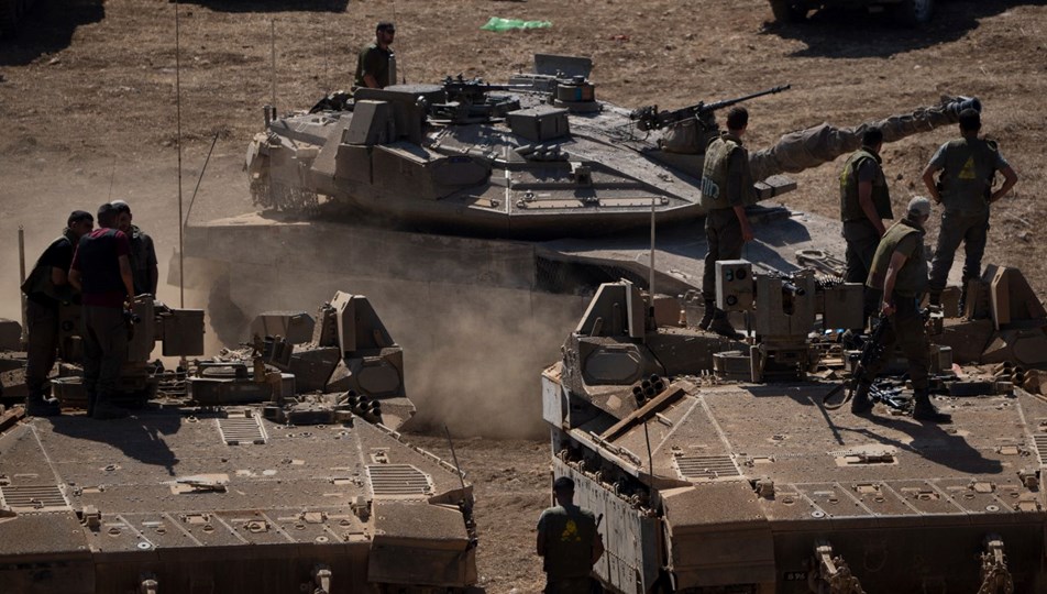 İsrail, Lübnan'a kara harekatına başladı: Lübnan birliklerini geri çekti