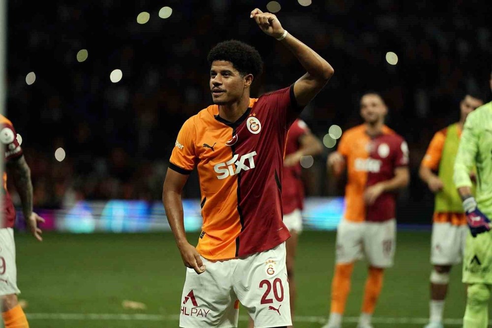 İşte zervedekiler: Süper Lig’in en değerli 15 futbolcusu açıklandı 11 Süper Lig’in en değerli 15 futbolcusu açıklandı! 2025-2026 sezonunda zirvede yer alan isimler - 11