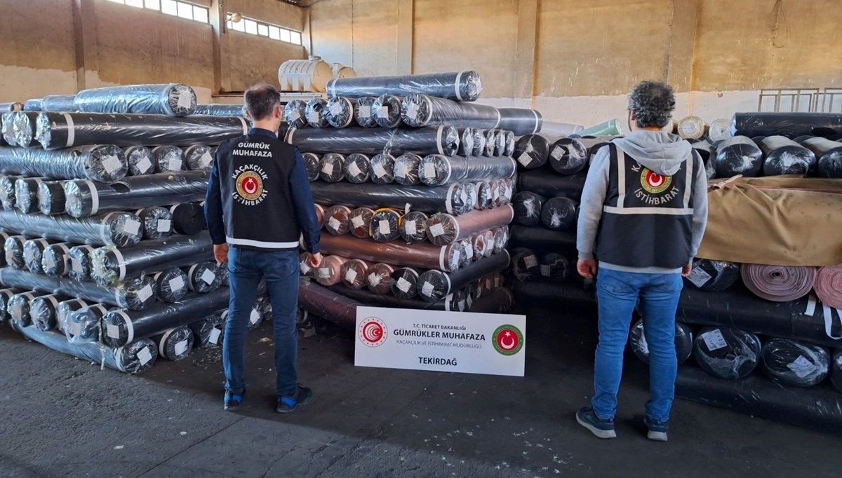 Gümrük Muhafaza ekiplerince 4 milyar 200 milyon liralık kaçak eşya ve uyuşturucu ele geçirildi Gümrük Muhafaza ekiplerince 4 milyar 200 milyon liralık kaçak eşya ve uyuşturucu ele geçirildi