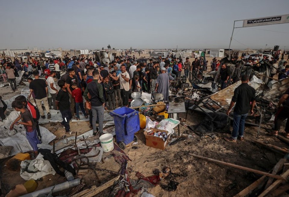 BM'den İsrail'in Refah'taki kampa yönelik saldırısına kınama - 1