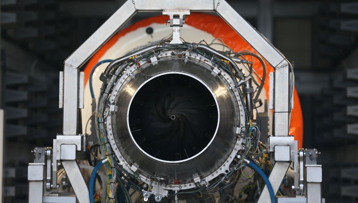Türkiye'nin ilk askeri turbofan motoru Türkiye'nin ilk askeri turbofan motoru