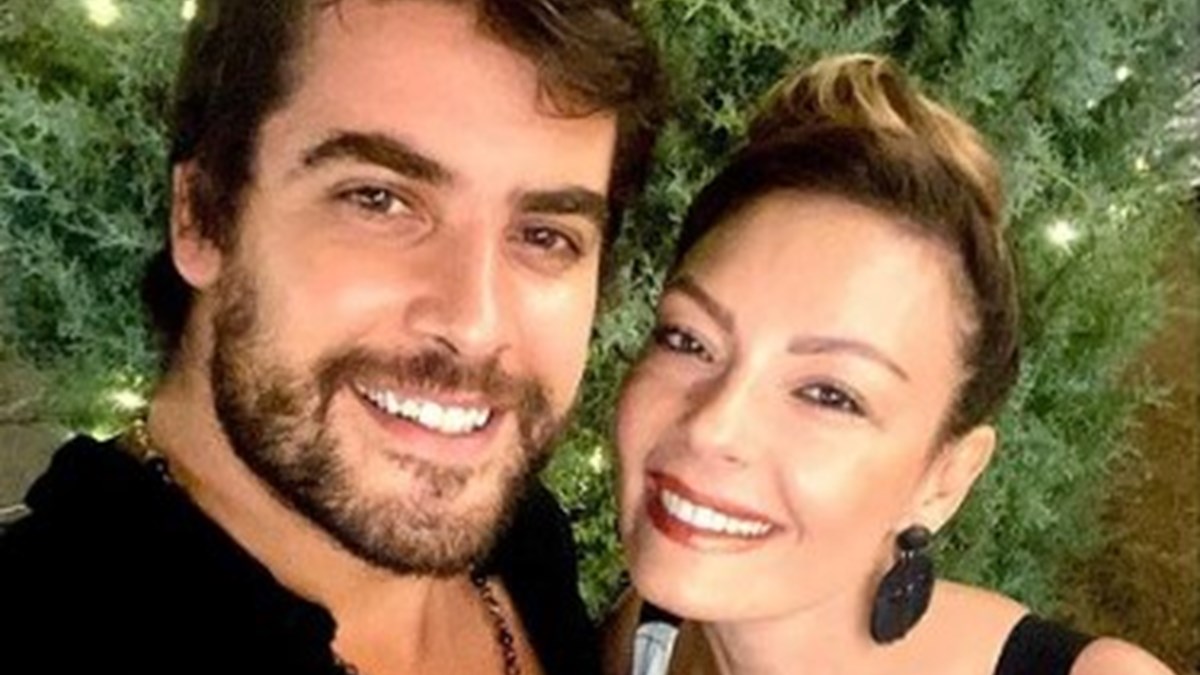 ozge ozder kimdir kac yasinda ve nereli ozge ozder in esi sinan guleryuz kimdir magazin haberleri ntv