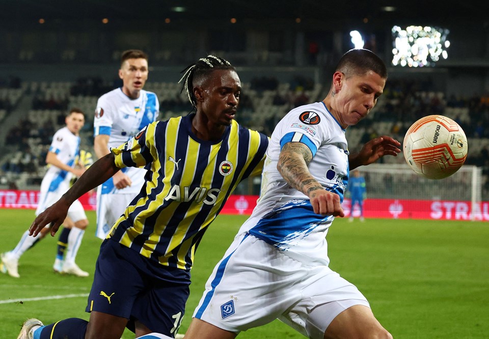 UEFA Avrupa Ligi: Namağlup lider Fenerbahçe son 16 turunda (Dinamo Kiev-Fenerbahçe maç sonucu) - 1