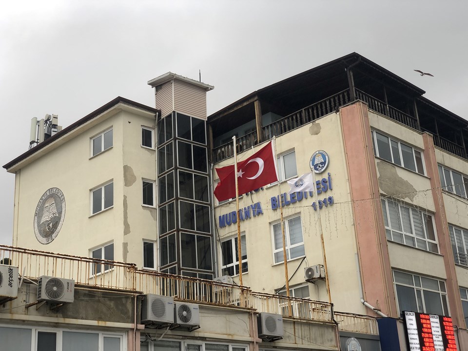 Mudanya Belediye depremin ardından tahliye edildi - 2