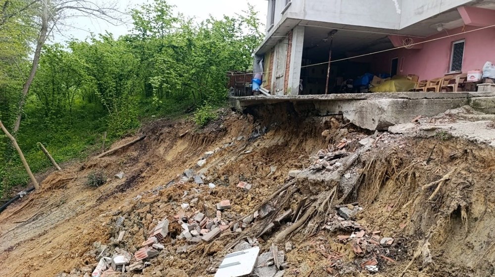 Sesi duyarak dışarı çıktı: Gördüğü manzara karşısında şoke oldu - 4