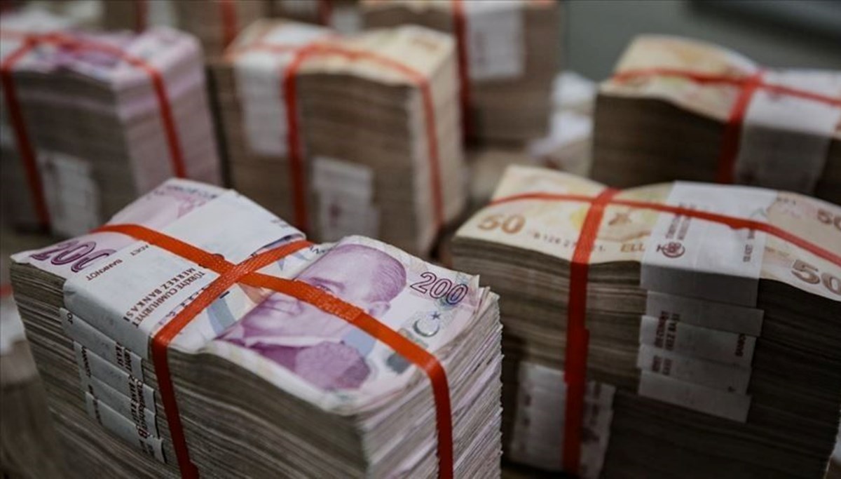 Bütçe yıla açıkla başladı Bütçe yıla açıkla başladı