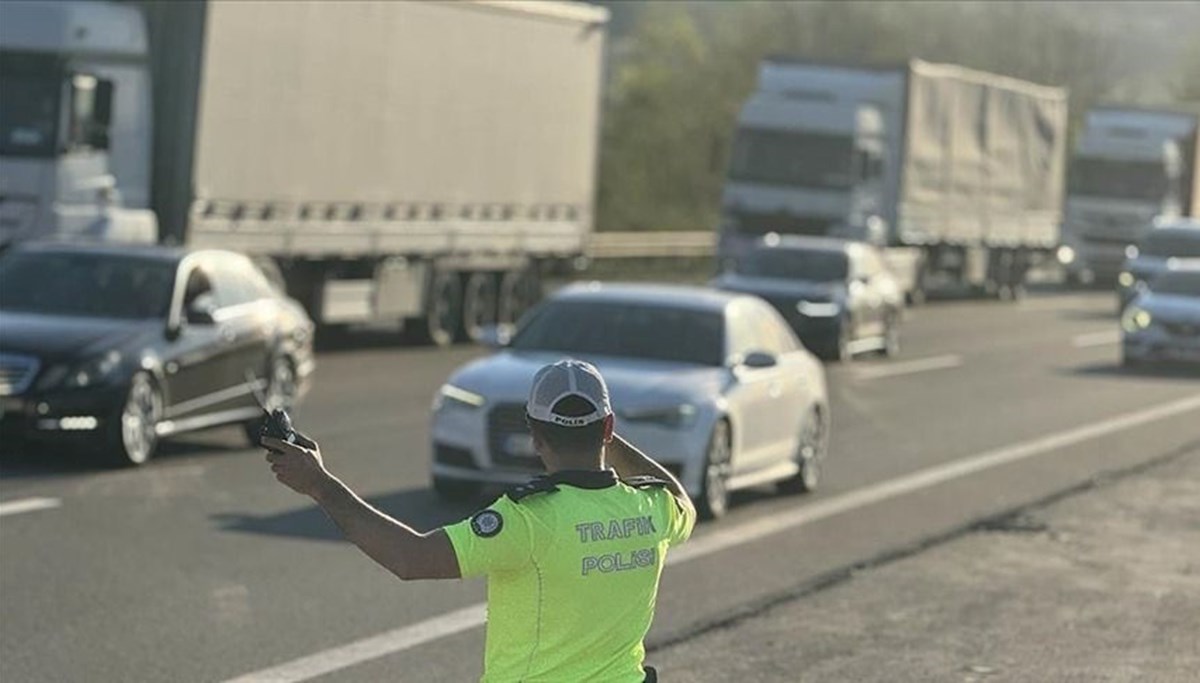 Bolu Dağı geçişine yeni düzenleme: Ağır taşıtlar dikkat!