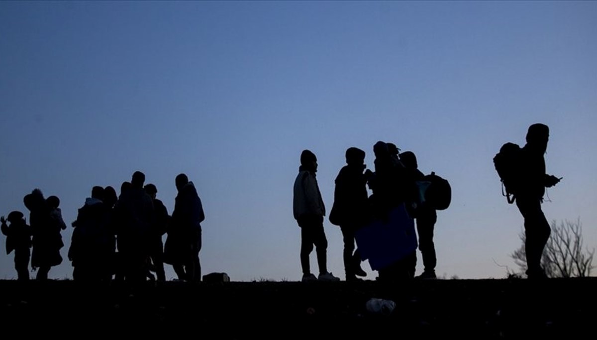 Dünya genelinde yerinden edilen kişi sayısında rekor: Alarm verici yeni seviyelere ulaştık Dünya genelinde yerinden edilen kişi sayısında rekor: Alarm verici yeni seviyelere ulaştık