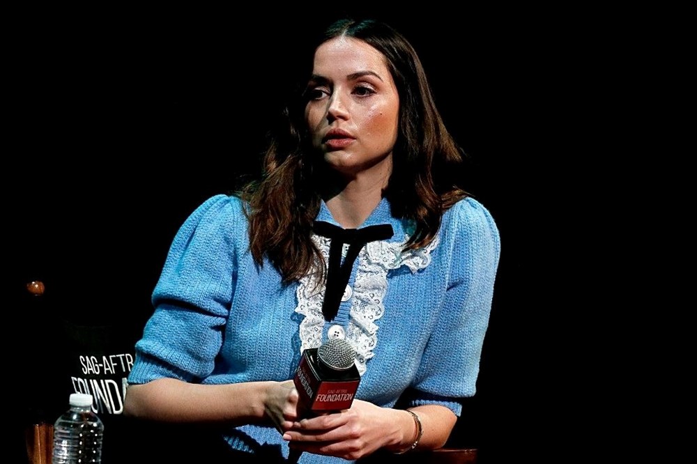 Ana de Armas: Blonde filmi için Marilyn Monroe'nun mezarına gidip izin istedik - 3