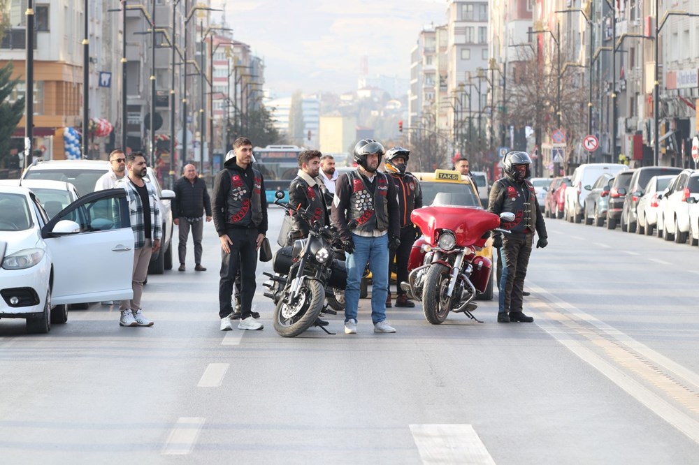 Ulu Önder Atatürk’ü minnetle anıyoruz | Saat 09.05’te Türkiye’de hayat durdu - 25