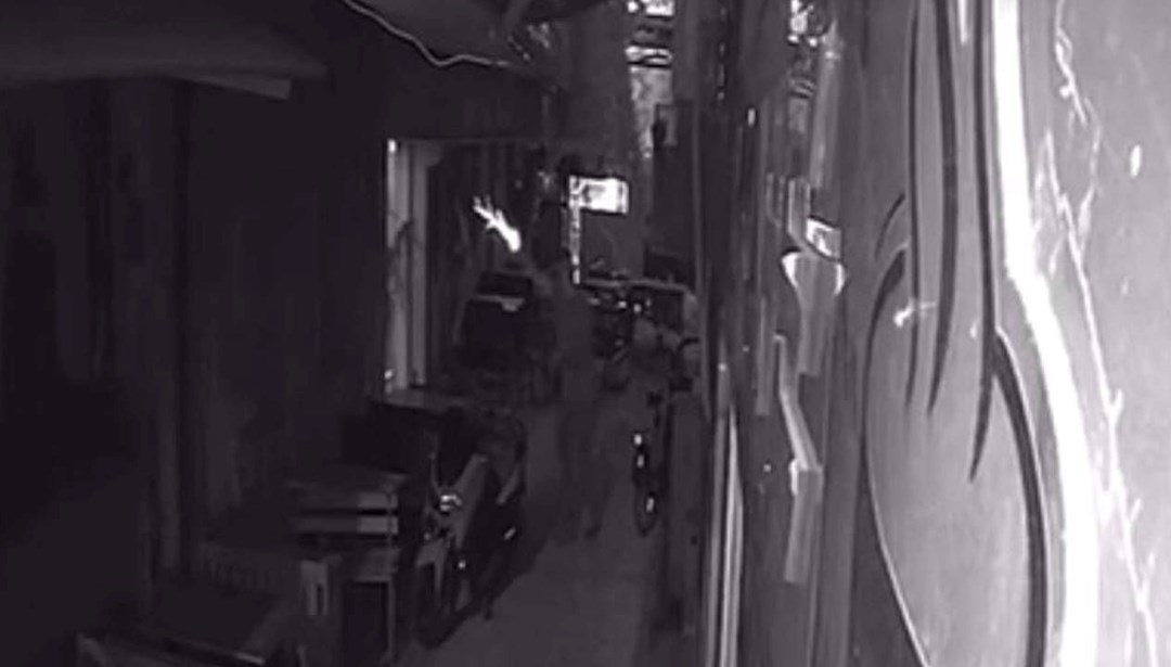 Evrensel Gazetesi’nin İzmir temsilciliğine silahlı saldırı