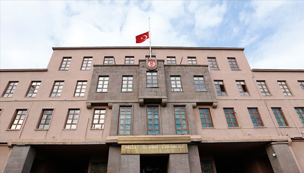 SON DAKİKA HABERİ: MSB: Dağlık Karabağ'da Türk uçak ve SİHA'larının kullanıldığı iddiaları yalandır