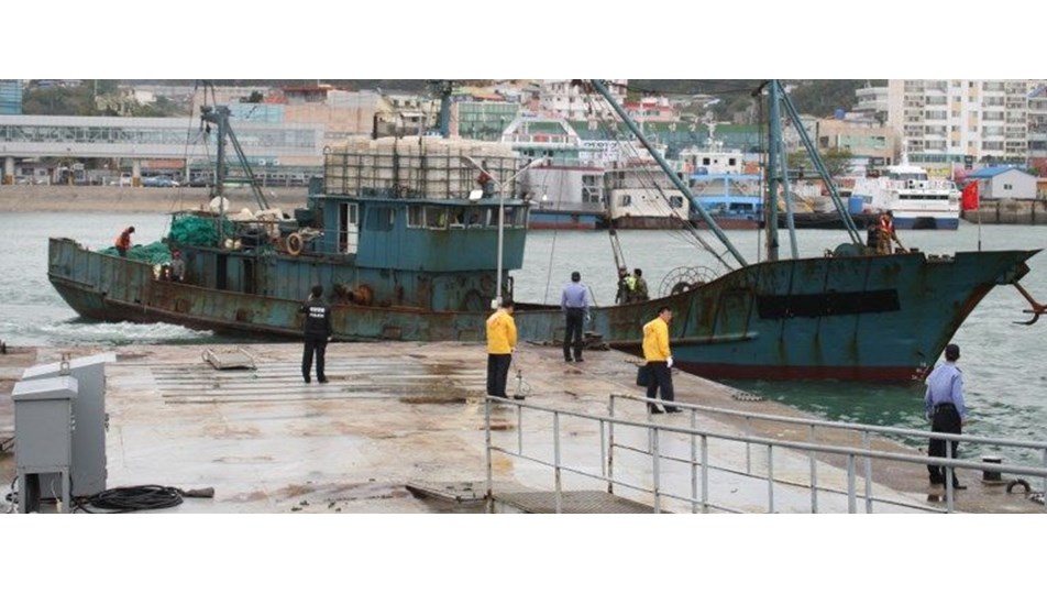Güney Kore'de balıkçı teknesinde yangın: 1 ölü