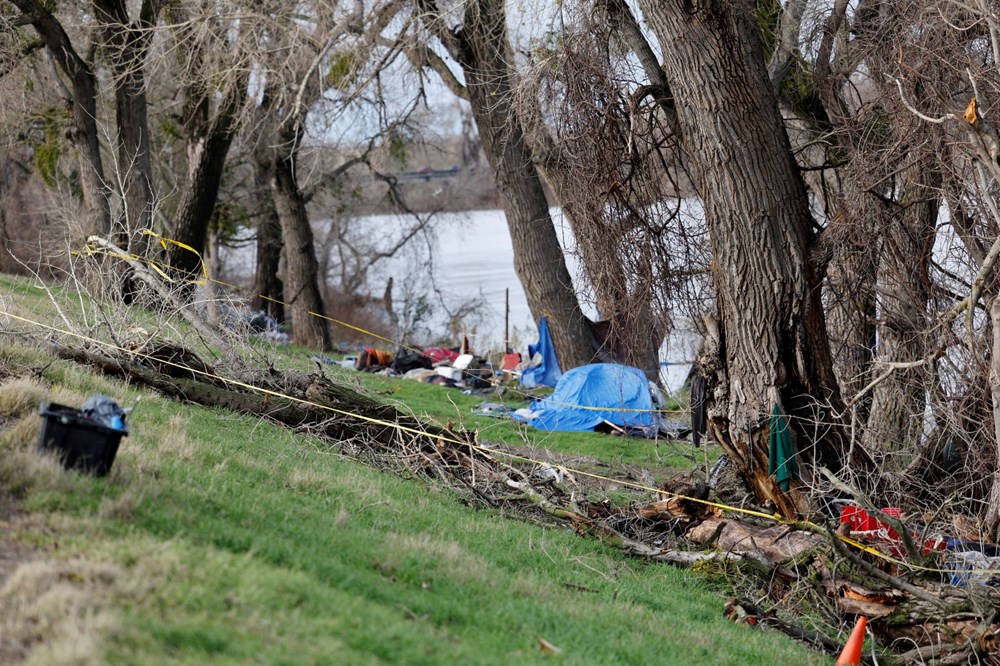 Kaliforniya'yı fırtına vurdu: 14 ölü, tahliye emirleri verildi - 7