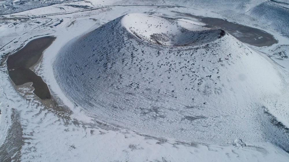 'Evil eye bead of the world' Meke Lake is white - 7
