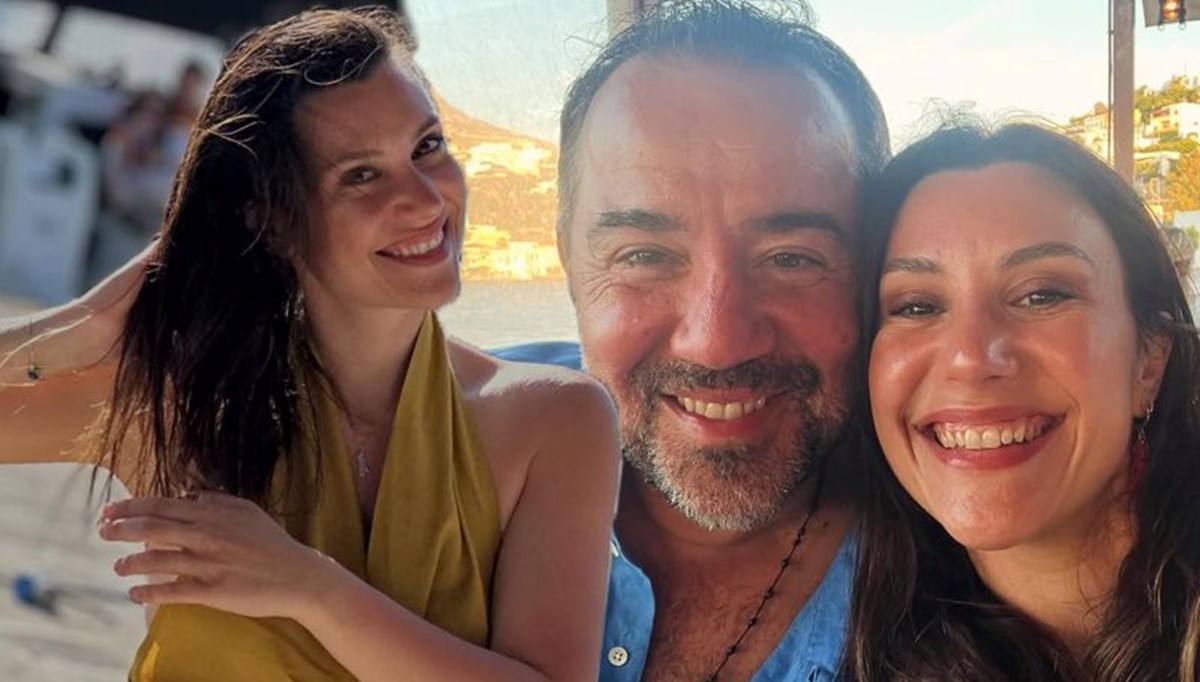 Ata Demirer'den aşk dolu kutlama