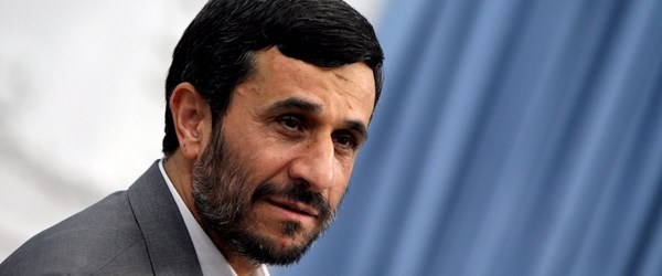 Ahmedinejad kapsamlı gösteri için yönetimden izin istedi