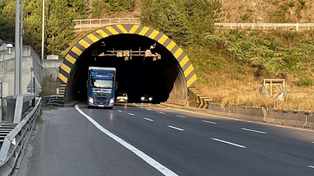 Bolu Dağı Tüneli'nde çalışma: İstanbul yönü 50 gün trafiğe kapatılacak - 4