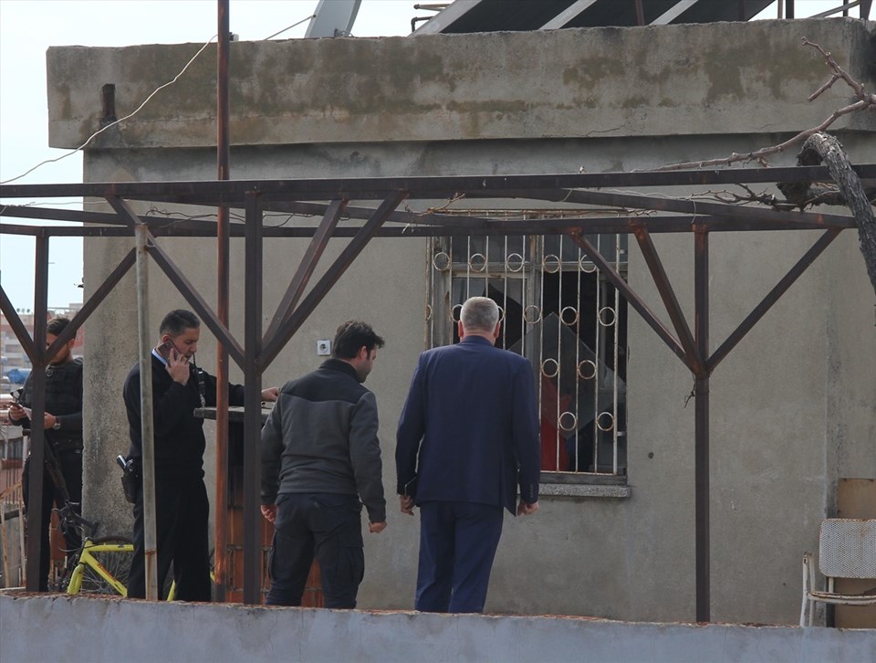 Adana'da evde patlama: 3 yaralı - 2
