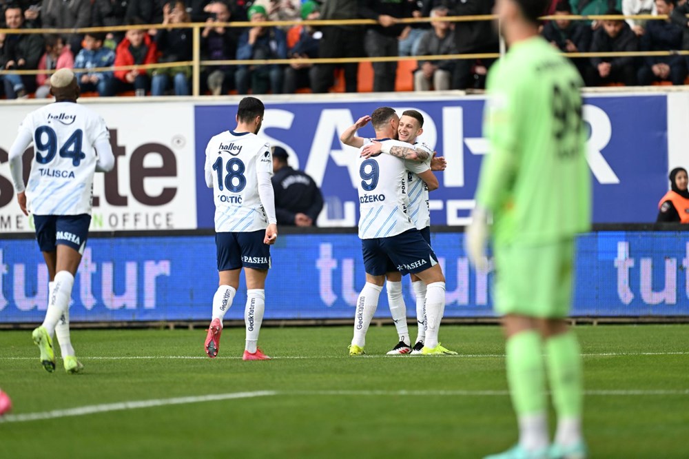 Fenerbahçe, Alanya'da kazandı yeni transfer ilk golünü attı - 16