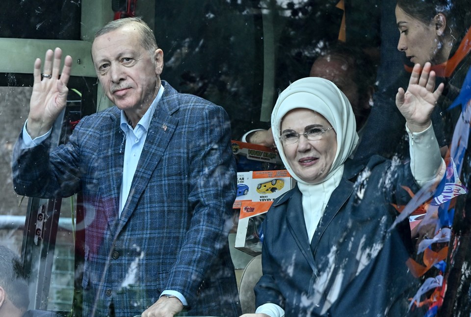 AK Parti İzmir Mitingi | Cumhurbaşkanı Erdoğan: Nice sessiz devrimi hayata geçirdik - 1