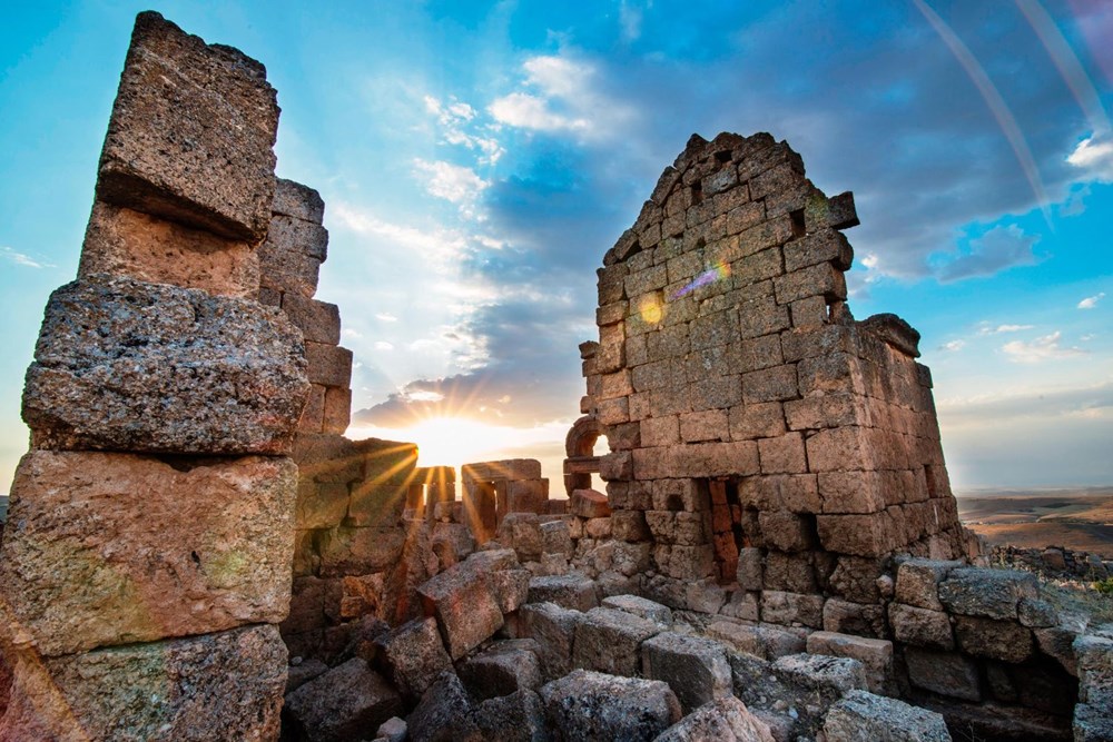 Yerli ve yabancı turistlerin rotası Zerzevan - 6