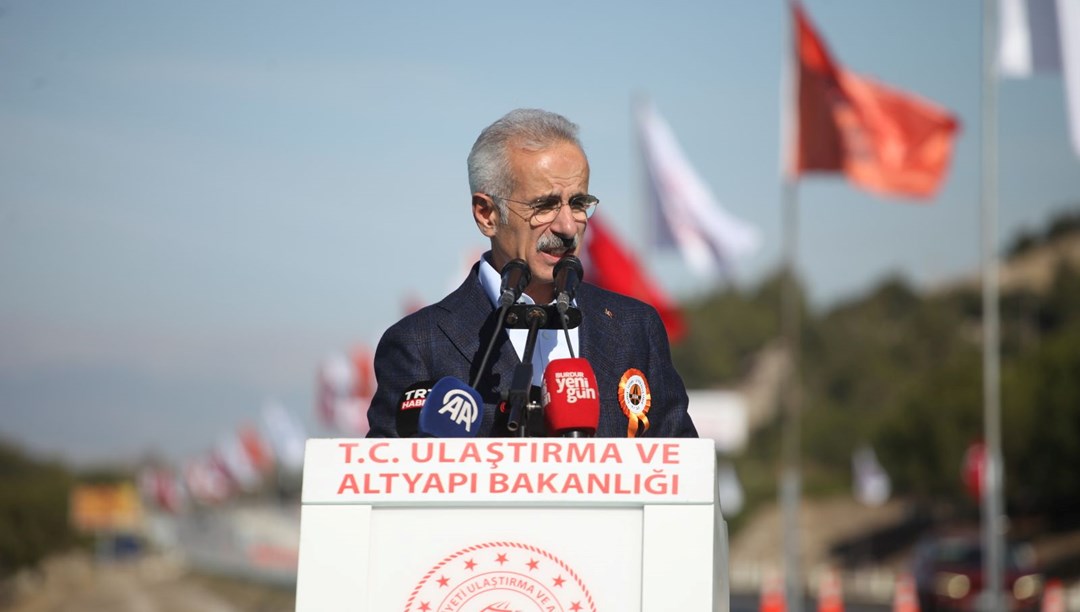 Burdur-Tefenni-Çavdır yolu hizmete açıldı: "Yeni bir ulaşım eseri kazandırdık"