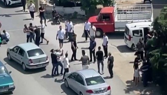 Trafik kavgasında polisten uyarı ateşi