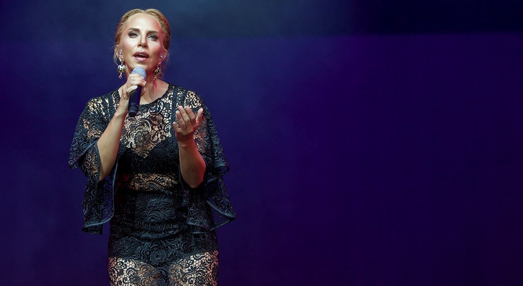 Sertab Erener'den Bir Günde Iki Konser