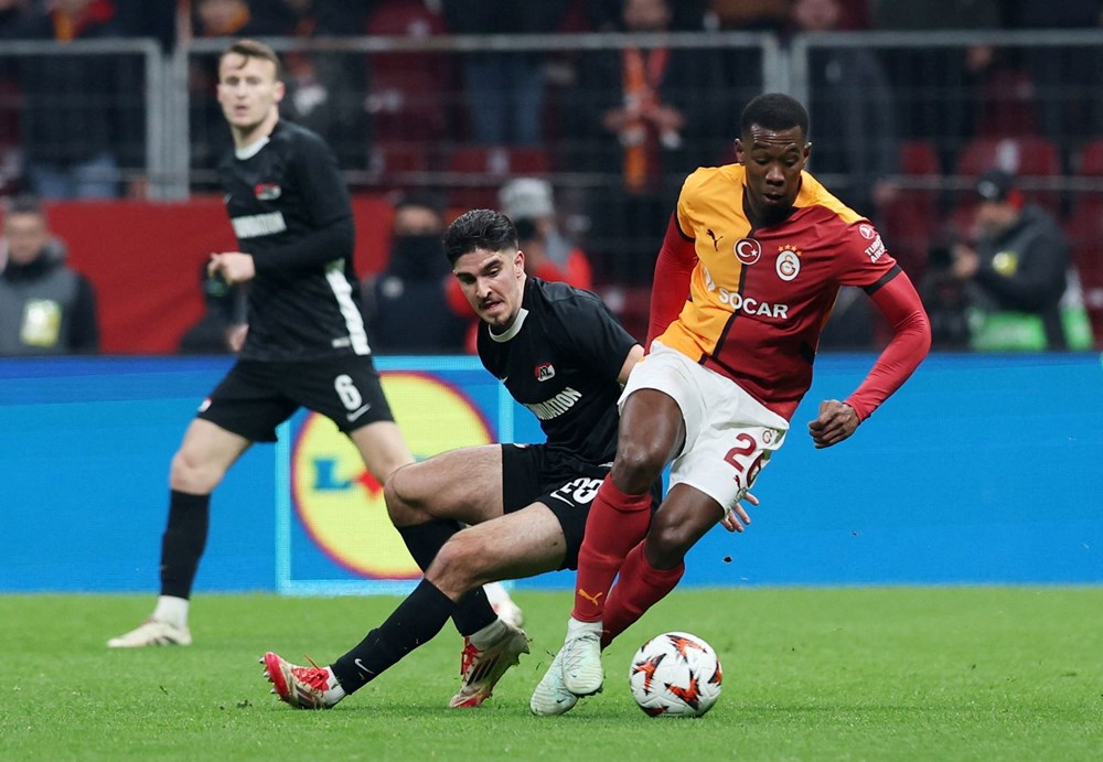 Galatasaray'ın Tartışmalı Transferine Sürpriz Talip: Sergio Ramos'la Partnerlik mi Geliyor? 76