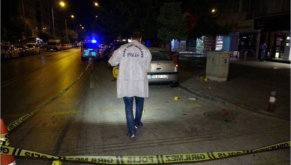 İzmir'de alacak çatışması: 1 ölü, 2 yaralı