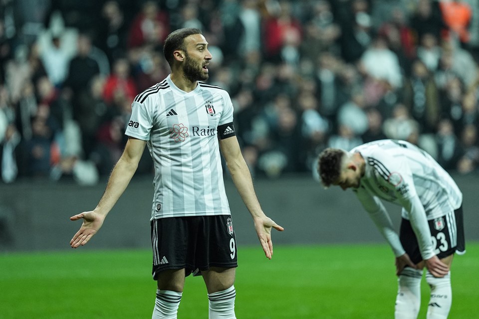 Beşiktaş, evinde Antalyaspor'a kaybetti - 1