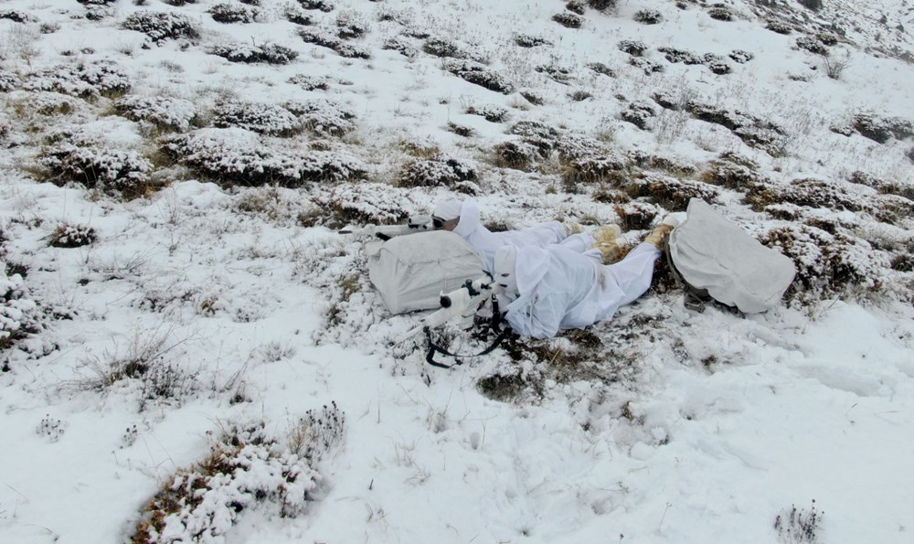 PÖH'lerden Doğu Karadeniz'in karlı dağlarında kış operasyonu - 4