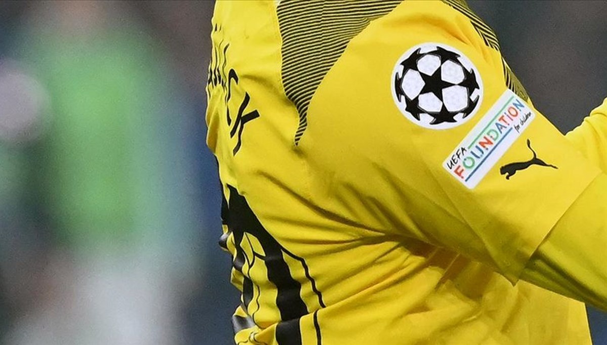 Borussia Dortmund'dan depremzedeler için özel forma: Açık artırmaya çıkacak
