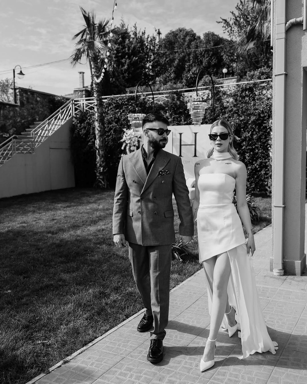 Survivor şampiyonu Hilmi Cem İntepe'den nişan pozları: Birinci adım atıldı 76 FuRzgWGS9UOkFR MTLsaoA