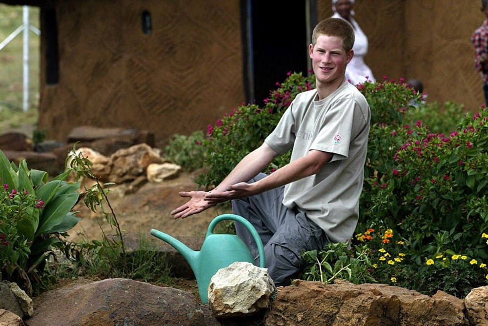 Prens Harry'nin Afrika Vakfıyla Vedası: Bir Kurucunun Zorunlu Ayrılığı 72 FuuccIBP102MMmf8 FPdWQ