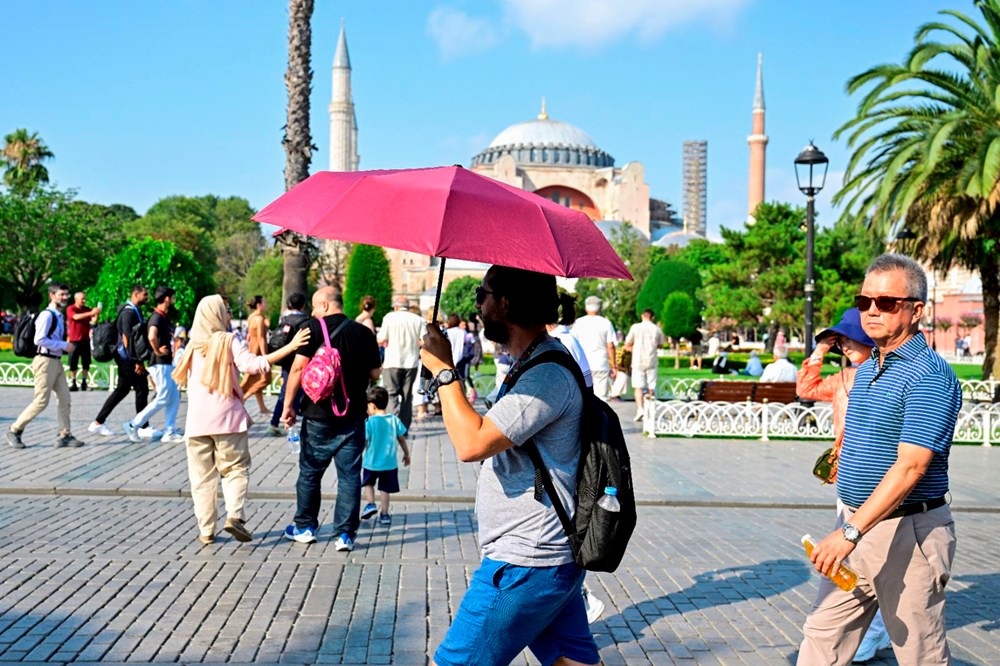 Gece İstanbul'daki nem uyutmadı: O ilçe yüzde 99 ile rekor kırdı - 5