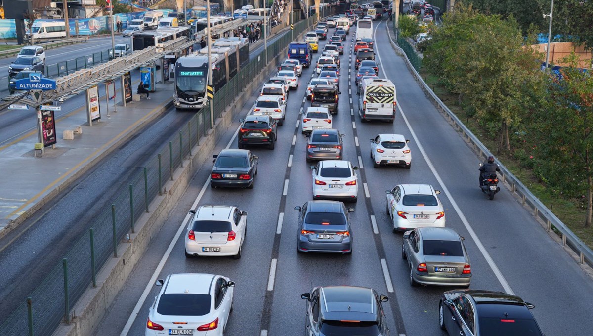 İstanbul’da sabah trafiği: D-100 ve TEM’de yoğunluk arttı