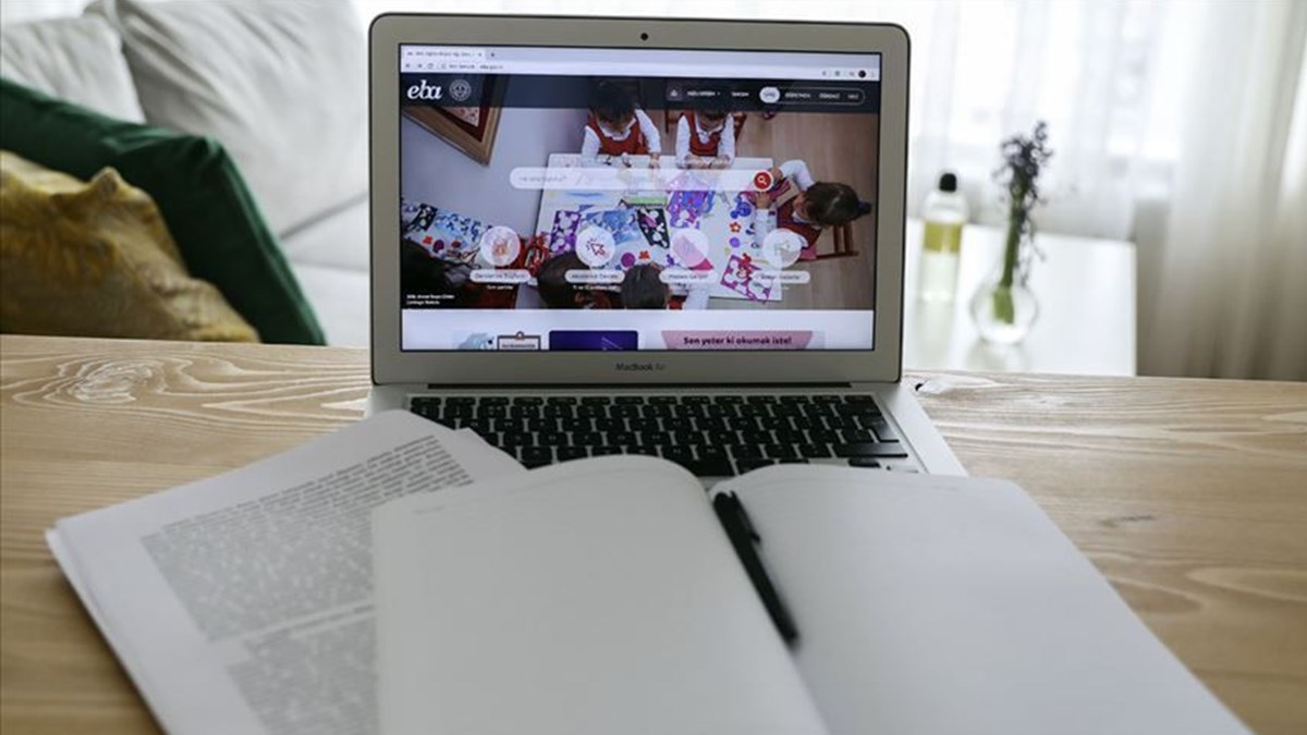 Trt Eba Tv De Yaz Okulu Yarin Basliyor Eba Tv Nasil Izlenir Ntv