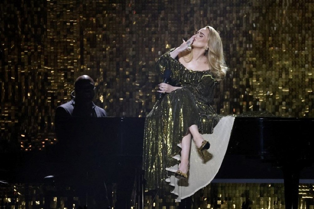 2022 BRIT Ödülleri'nin yıldızı Adele oldu - 11