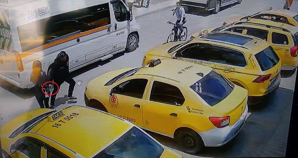 Bursa'da eski nişanlı dehşeti: Okul önünde kurşun yağdırdı - 2