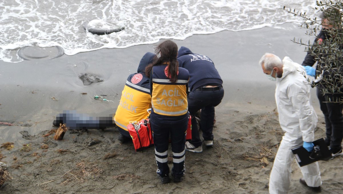 Sinop'ta emekli öğretmen sahilde ölü bulundu